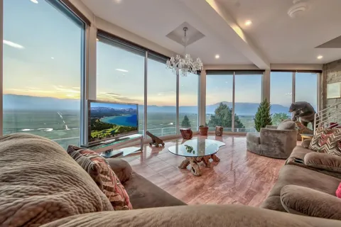 350 Aspen Lane