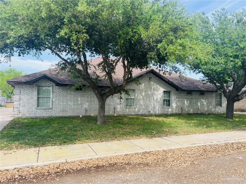 1405 Prosperity Drive Edinburg, TX 78539