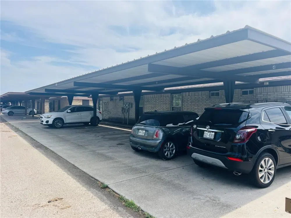 1405 Prosperity Drive Edinburg, TX 78539
