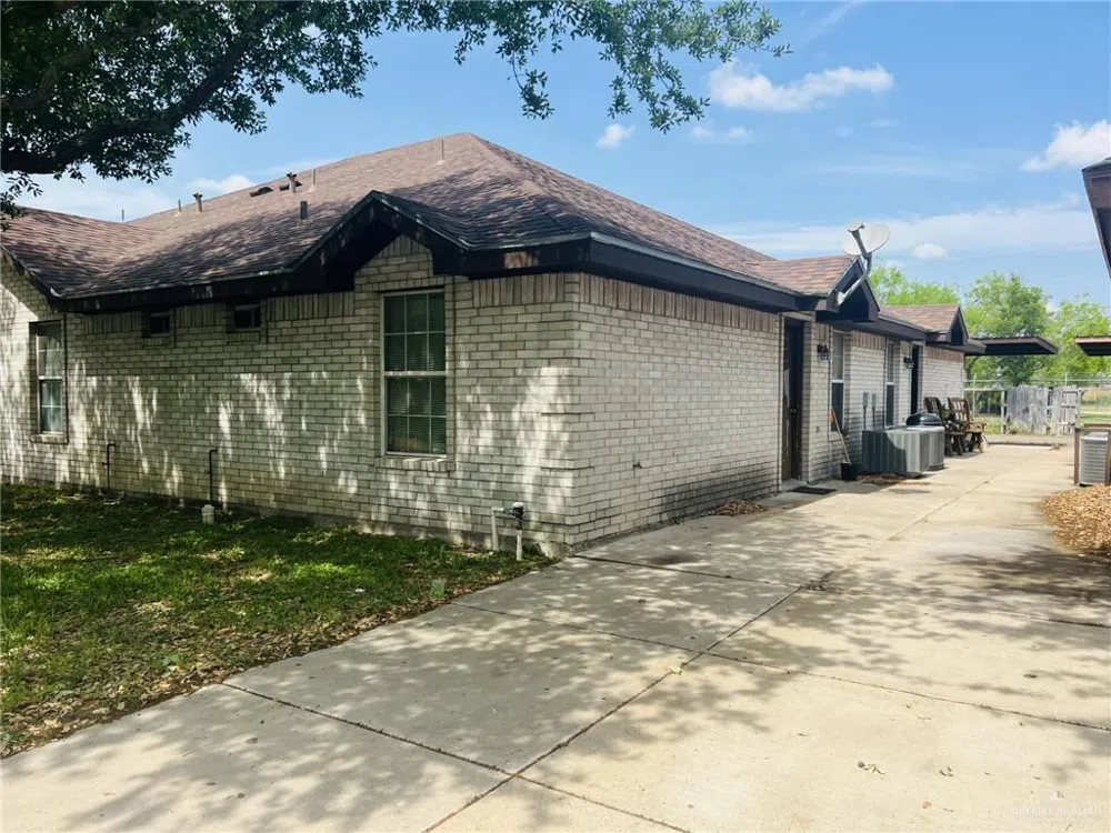1405 Prosperity Drive Edinburg, TX 78539