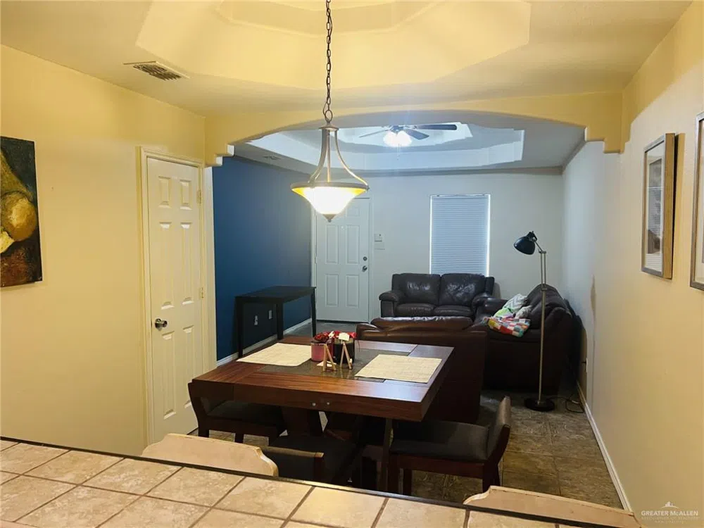 1405 Prosperity Drive Edinburg, TX 78539