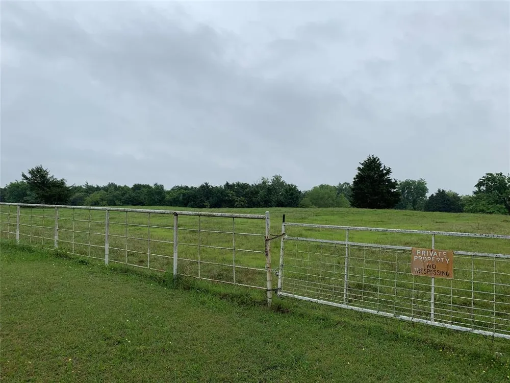 619 Watson Street Seagoville, TX 75159