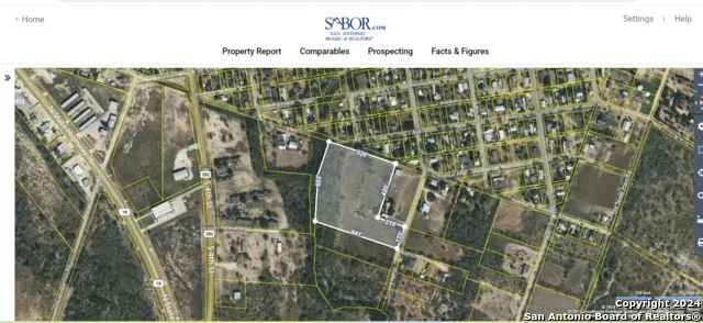 1075 S SEVENTH ST Poteet, TX 78065