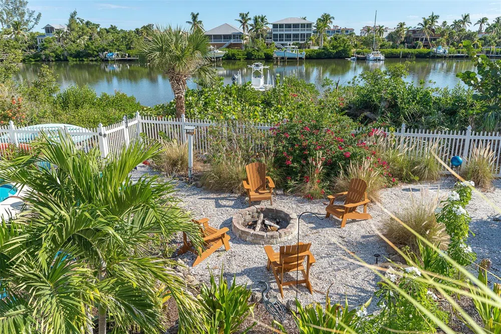 210 BOCILLA DRIVE Placida, FL 33946