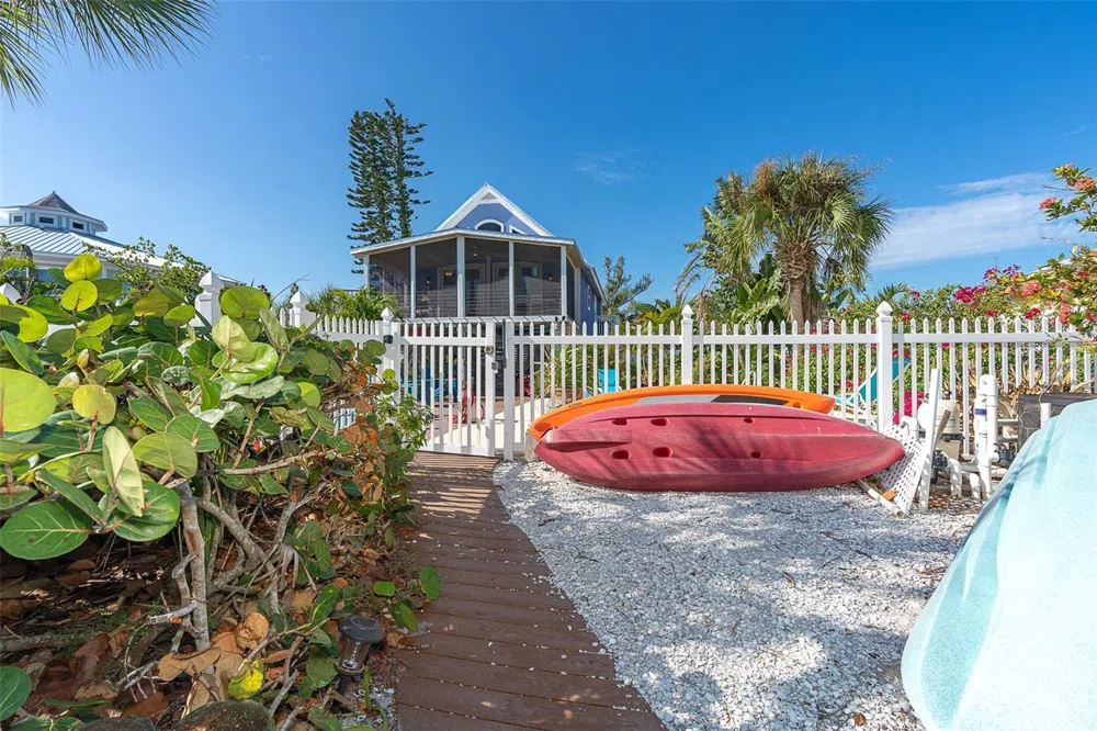 210 BOCILLA DRIVE Placida, FL 33946