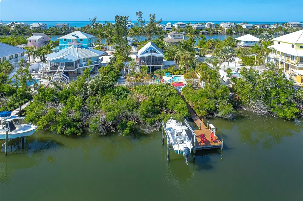 210 BOCILLA DRIVE Placida, FL 33946
