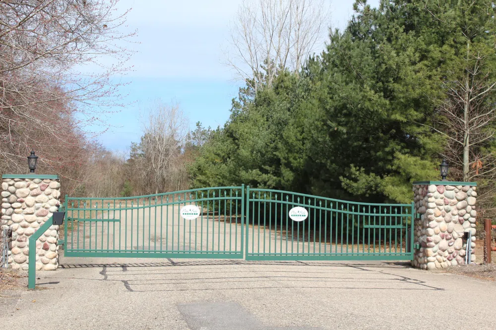 43278 Whispering Pines Path #9 Coloma, MI 49038