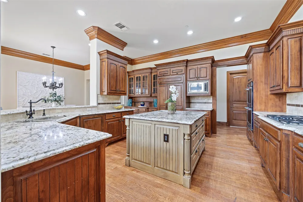 3000 Bluffs Lane Parker, TX 75002