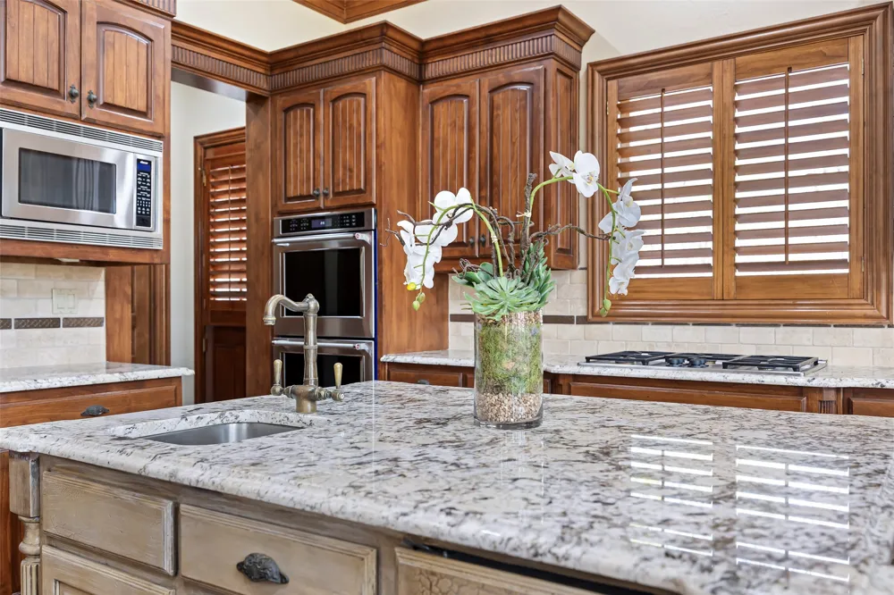 3000 Bluffs Lane Parker, TX 75002