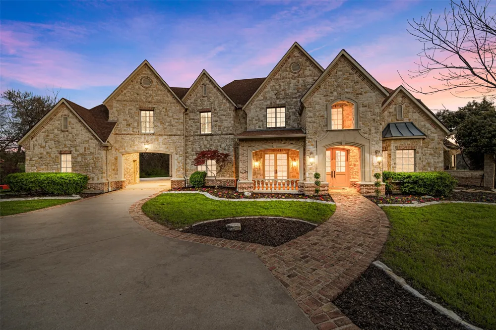 3000 Bluffs Lane Parker, TX 75002