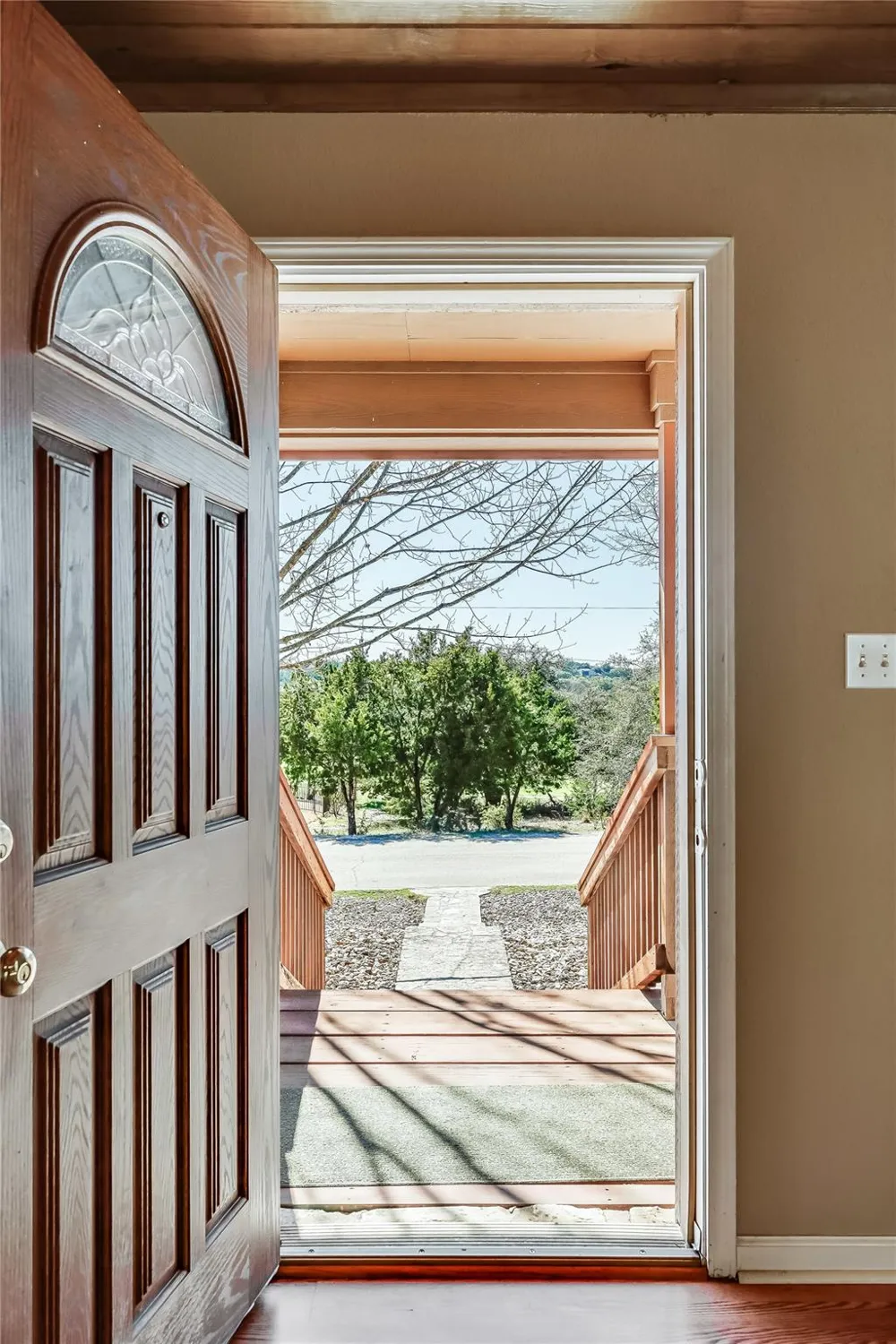 20902 Twisting Trail Lago Vista, TX 78645