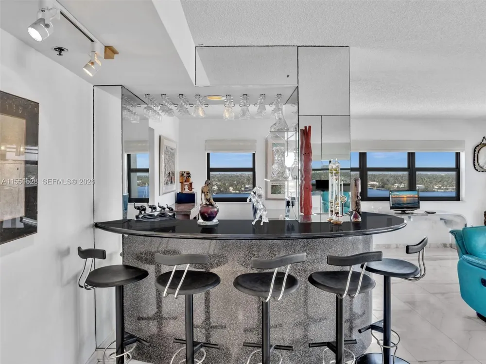 1201 S Ocean Dr #1112N Hollywood, FL 33019
