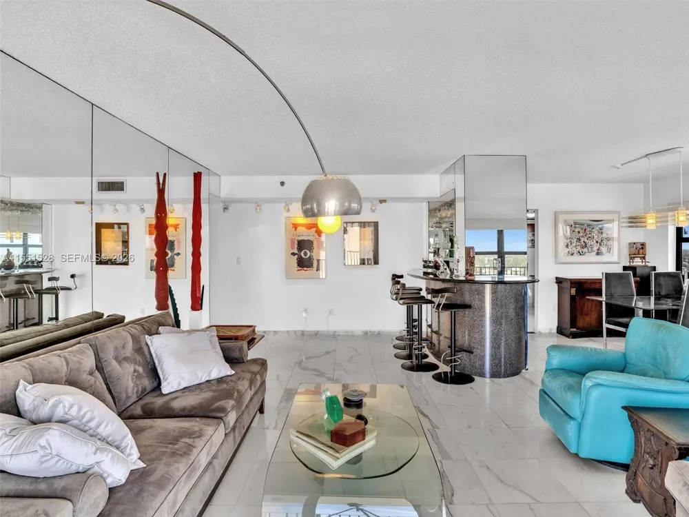 1201 S Ocean Dr #1112N Hollywood, FL 33019