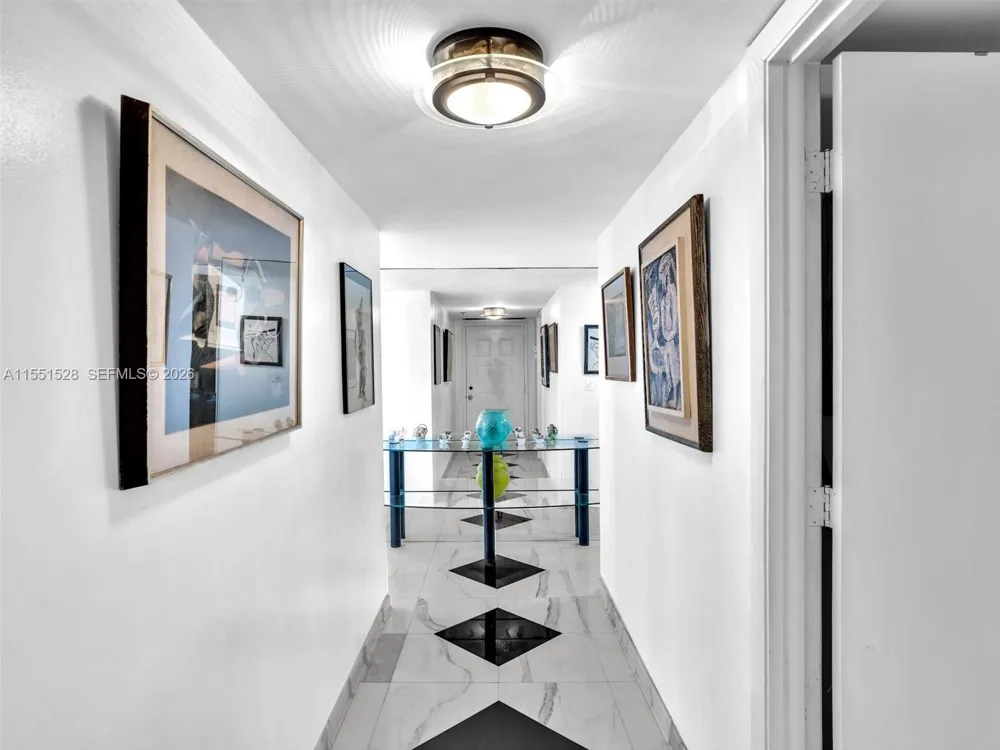 1201 S Ocean Dr #1112N Hollywood, FL 33019