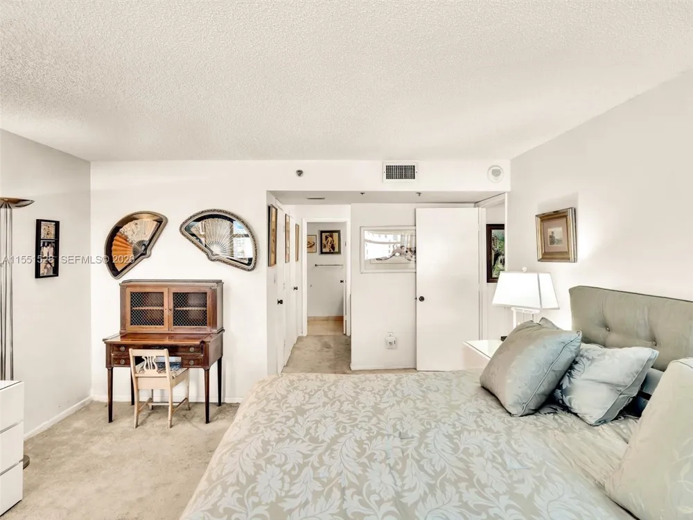 1201 S Ocean Dr #1112N Hollywood, FL 33019