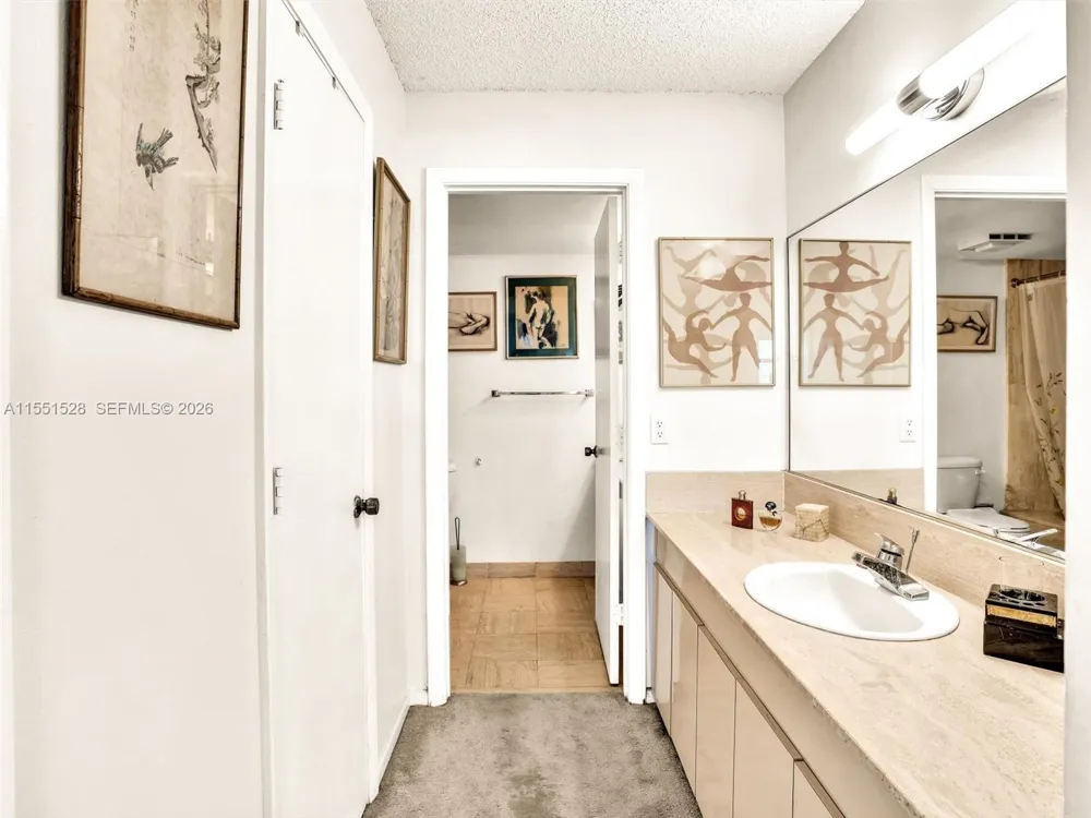 1201 S Ocean Dr #1112N Hollywood, FL 33019