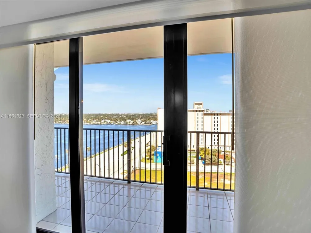 1201 S Ocean Dr #1112N Hollywood, FL 33019