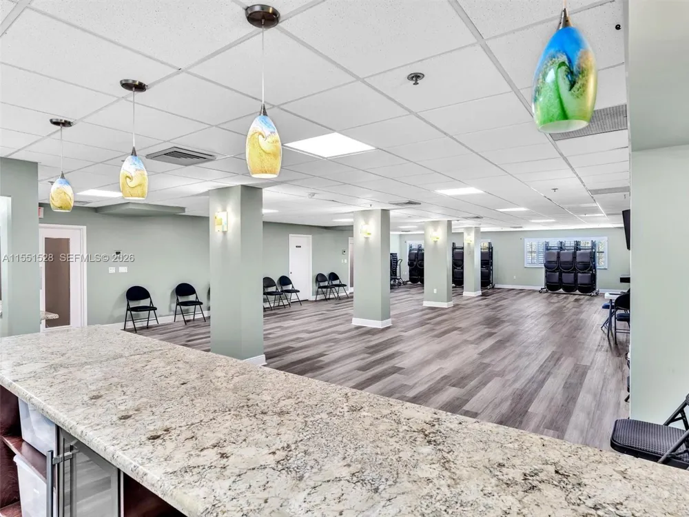1201 S Ocean Dr #1112N Hollywood, FL 33019