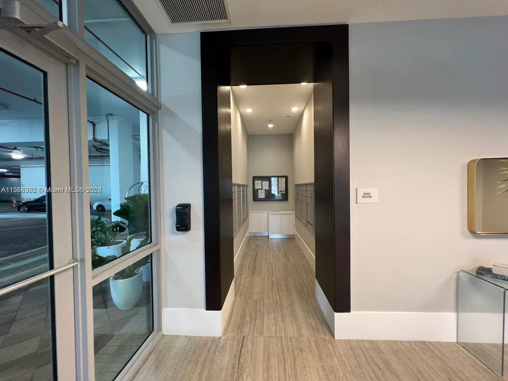 140 S Dixie Hwy #521 Hollywood, FL 33020