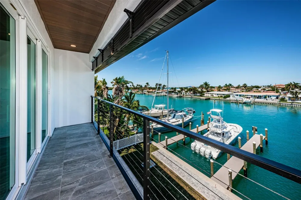 12305 3RD STREET E #2 Treasure Island, FL 33706