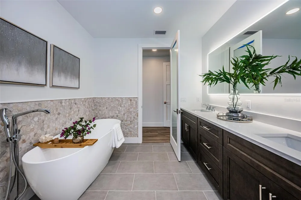 12305 3RD STREET E #2 Treasure Island, FL 33706