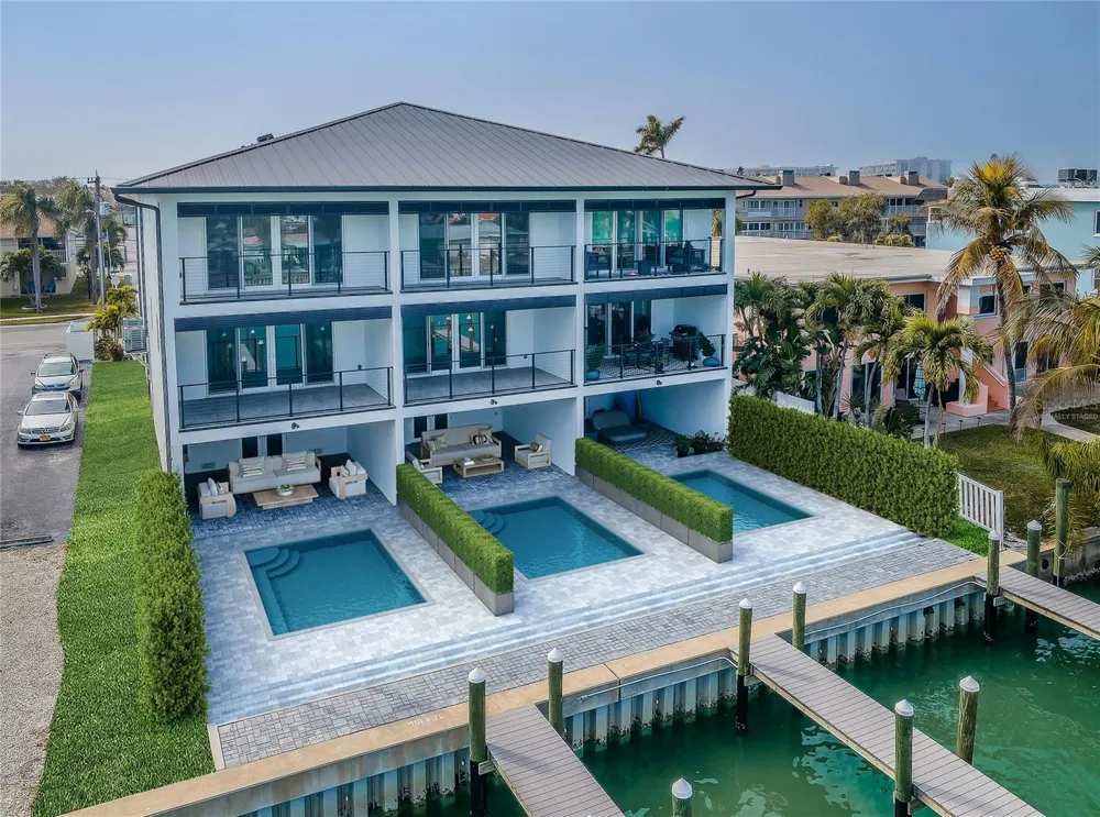 12305 3RD STREET E #2 Treasure Island, FL 33706