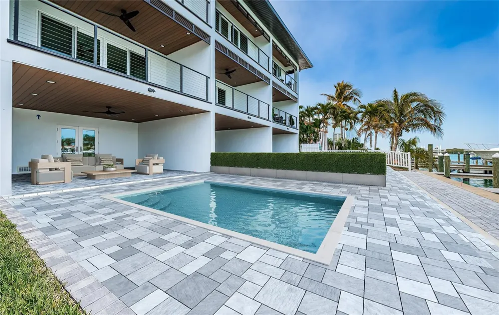 12305 3RD STREET E #2 Treasure Island, FL 33706