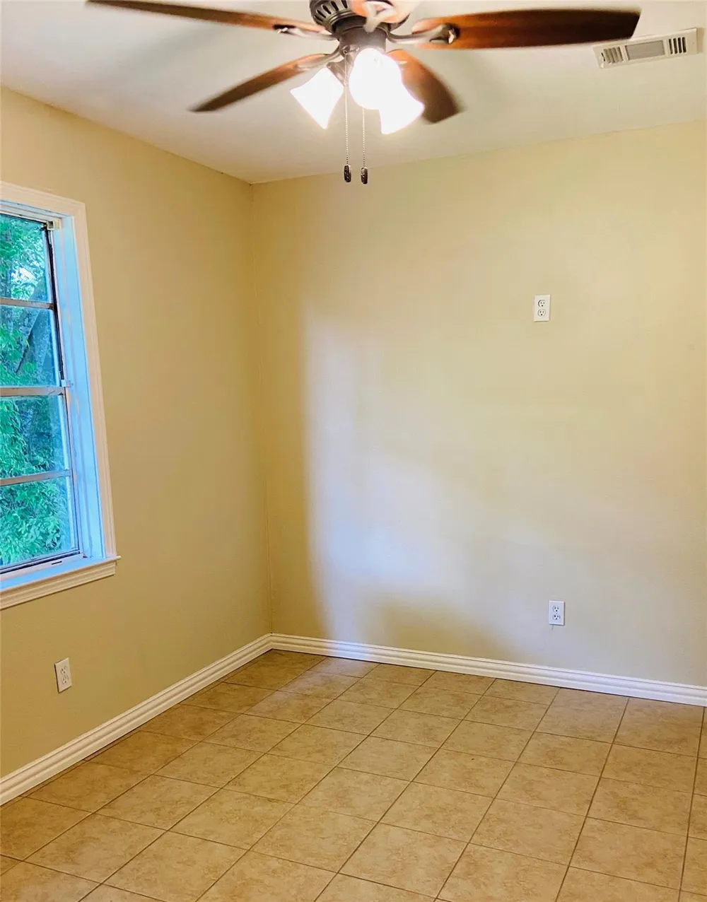 4139 Holloway Drive Houston, TX 77047