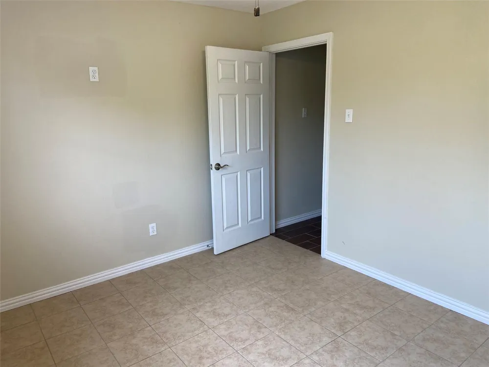 4139 Holloway Drive Houston, TX 77047