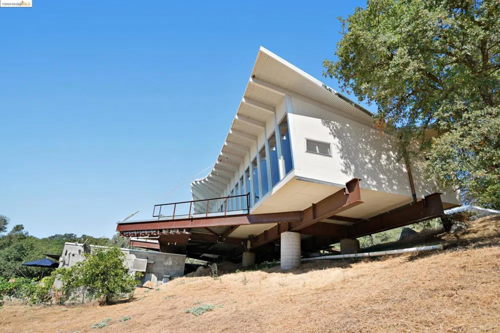 3599 Hector RD Newcastle, CA 95658