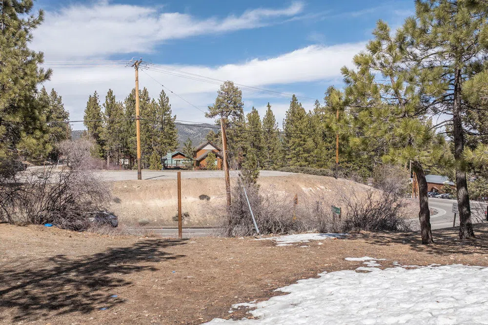 791 Talmadge Road Big Bear, CA 92315