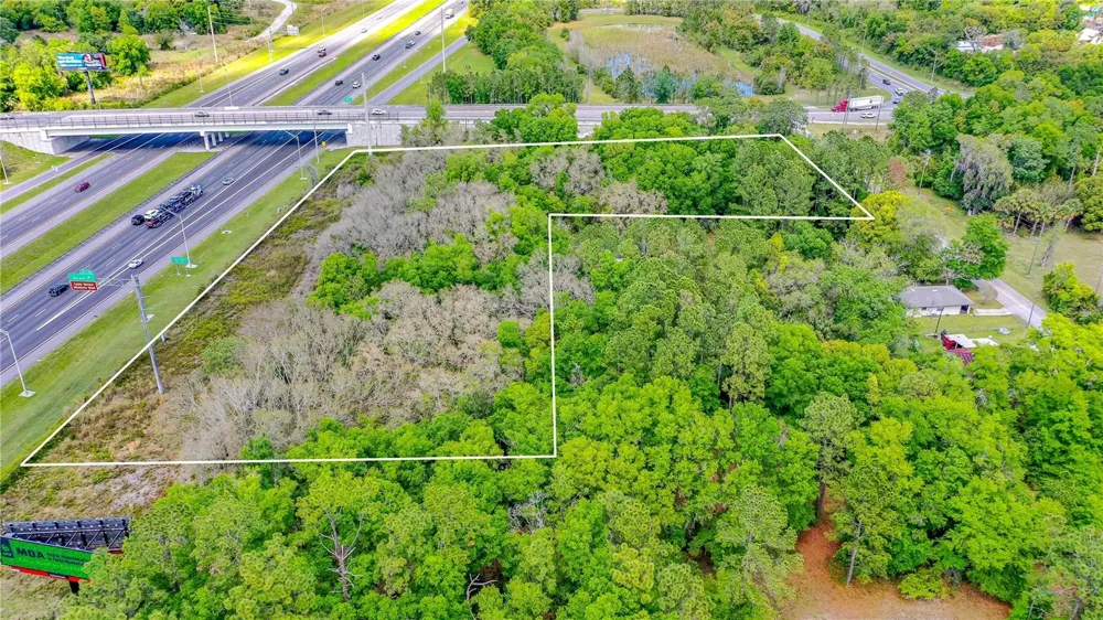 W MAIN STREET Lake Helen, FL 32744