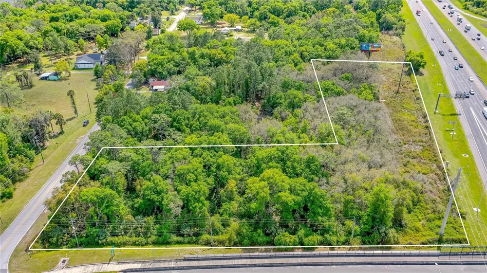 W MAIN STREET Lake Helen, FL 32744