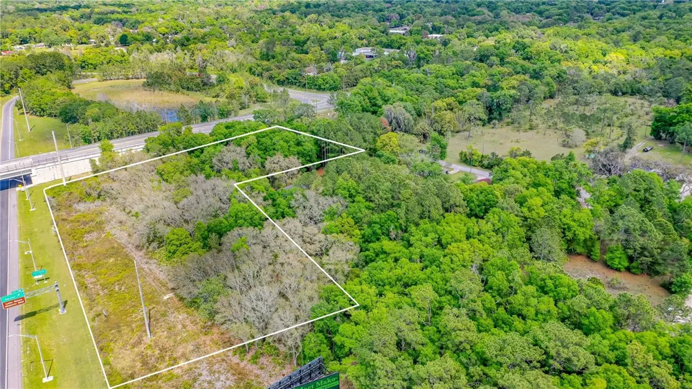 W MAIN STREET Lake Helen, FL 32744