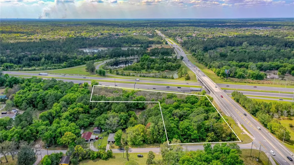 W MAIN STREET Lake Helen, FL 32744