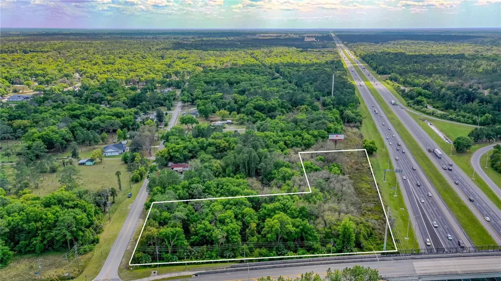 W MAIN STREET Lake Helen, FL 32744