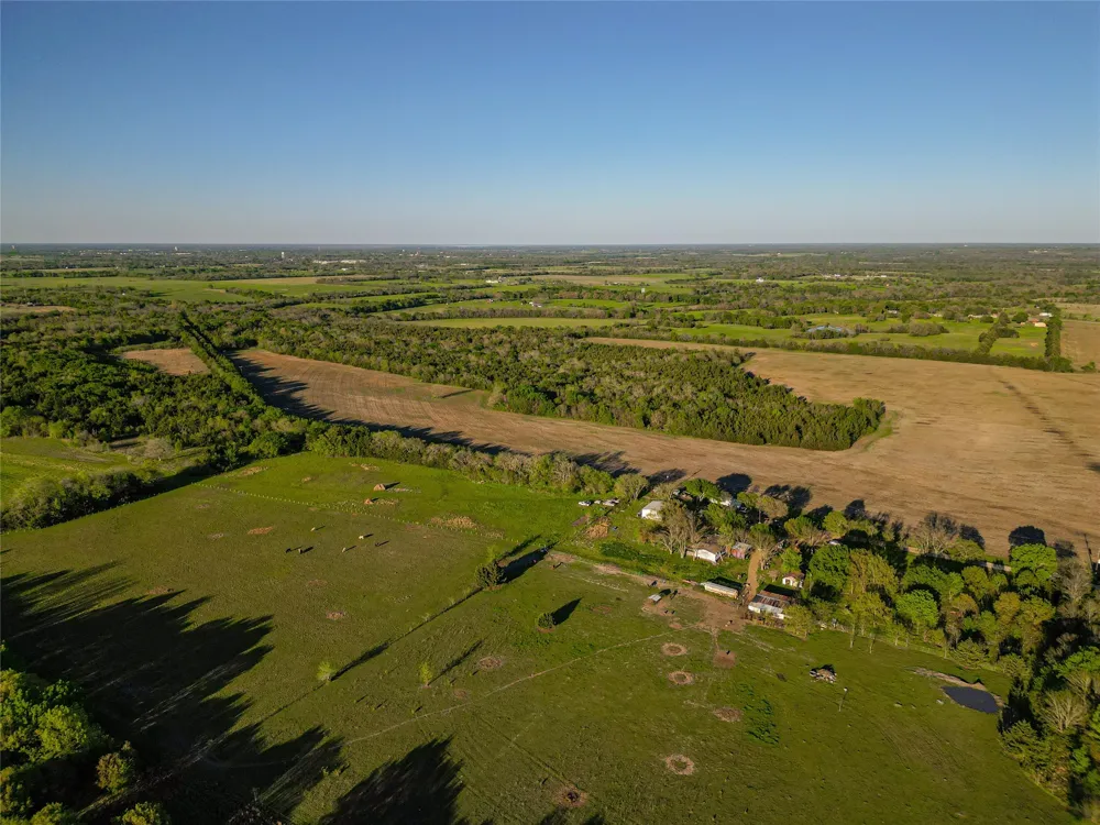 S Hwy 121 Highway Bonham, TX 75418