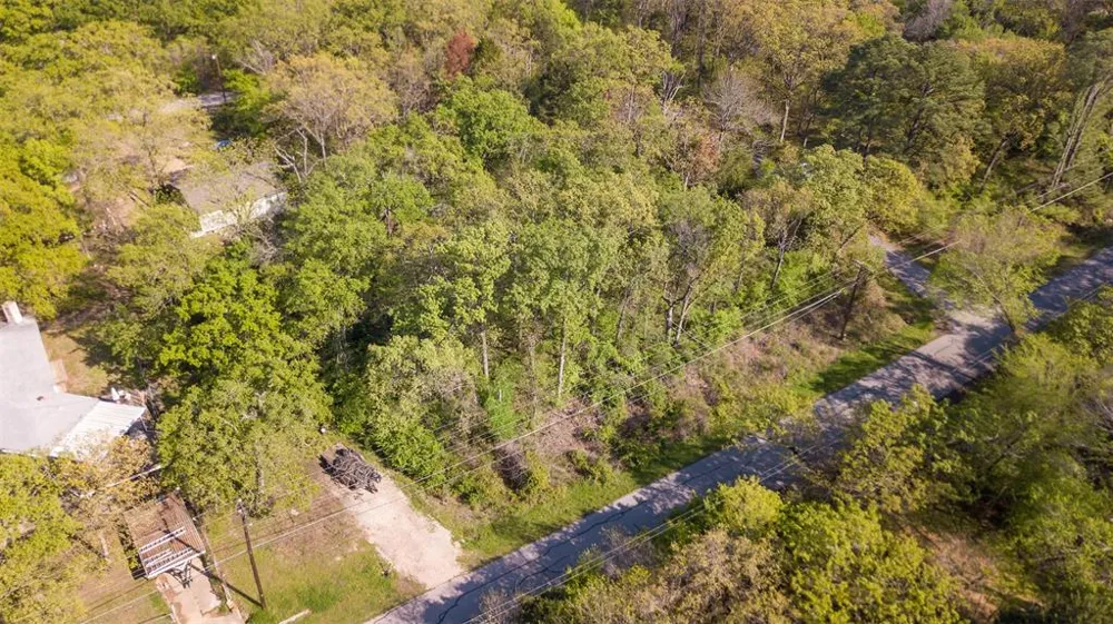 1366 Utopia Road Tool, TX 75143