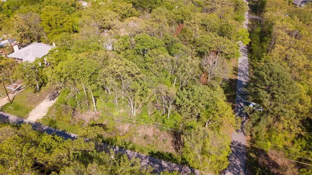 1366 Utopia Road Tool, TX 75143