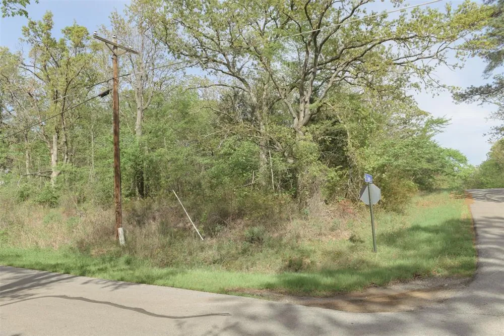 1366 Utopia Road Tool, TX 75143