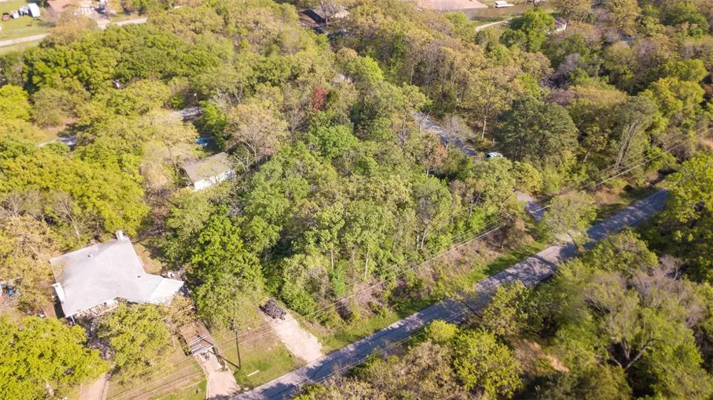 1364 Utopia Road Tool, TX 75143