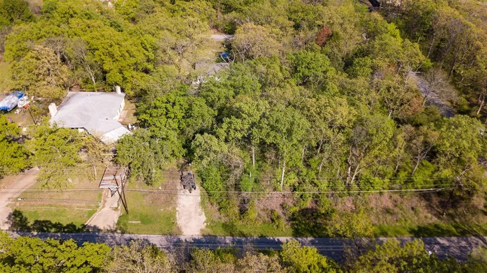 1364 Utopia Road Tool, TX 75143