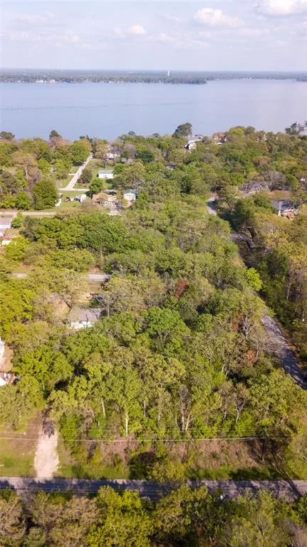 1364 Utopia Road Tool, TX 75143