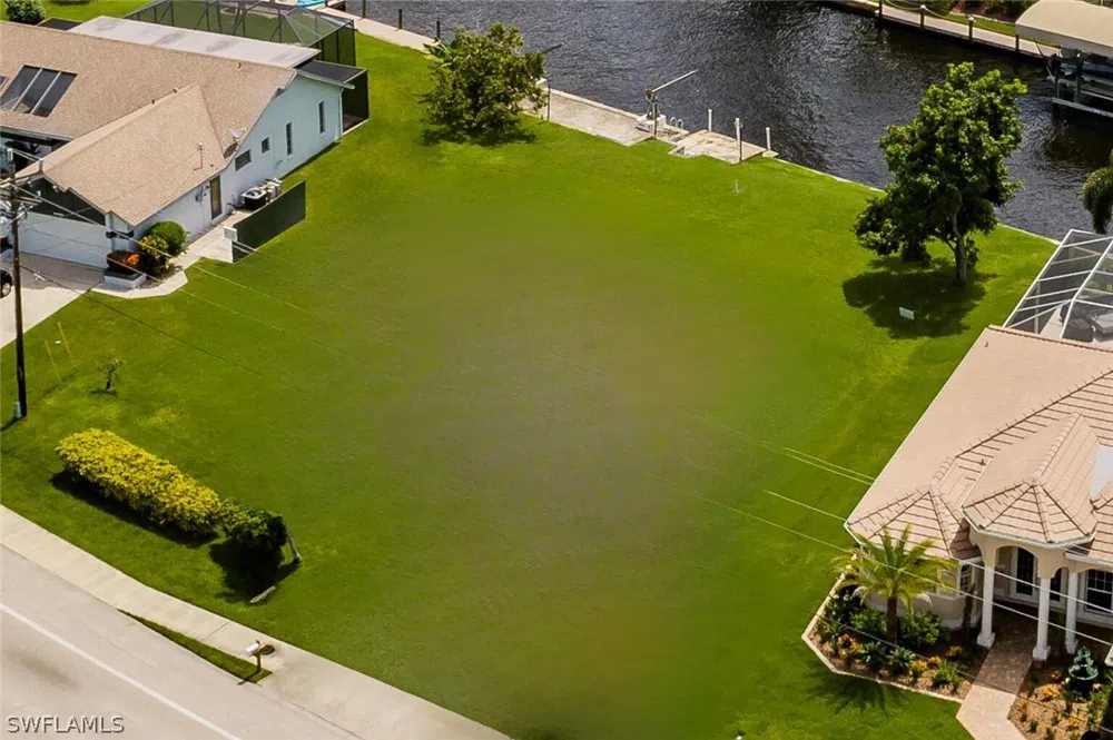 Del Prado Boulevard S Cape Coral, FL 33904