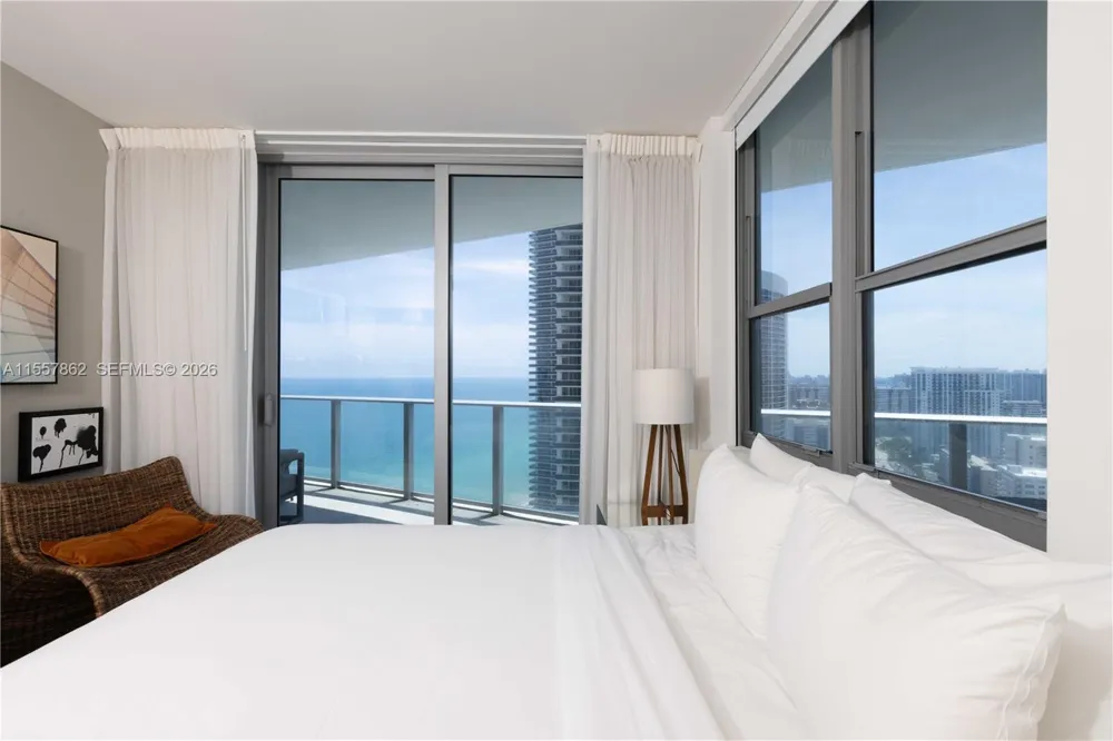 4111 S Ocean Dr #2111 Hollywood, FL 33019