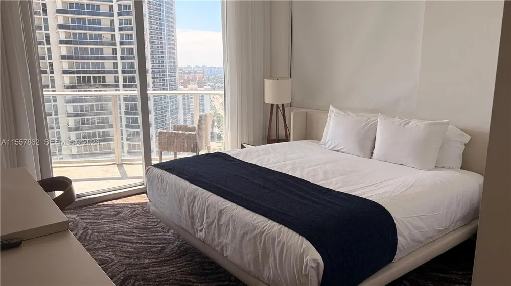 4111 S Ocean Dr #2111 Hollywood, FL 33019