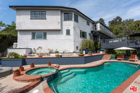 3537 Berry Drive