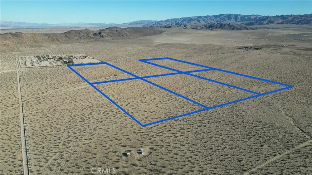 Sunny Sands Drive Joshua Tree, CA 92252
