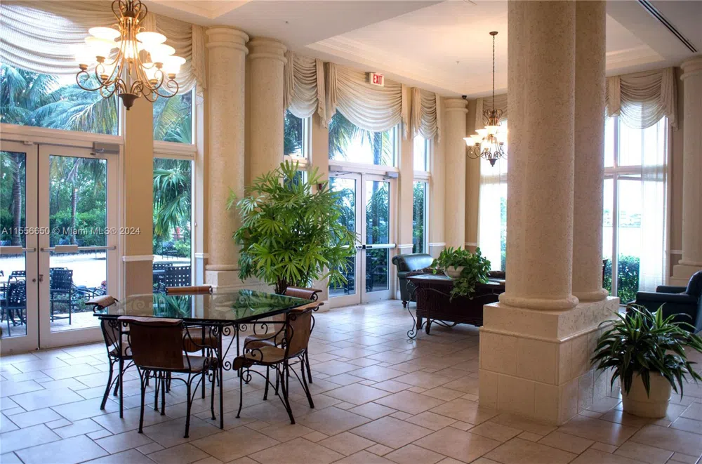 17100 Bay Rd #1402 Sunny Isles Beach, FL 33160