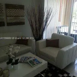 17100 Bay Rd #1402 Sunny Isles Beach, FL 33160